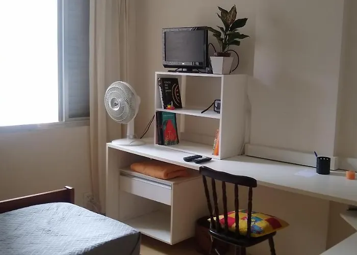 Comfy Private Room With Semi-Private Entrance - Women Only